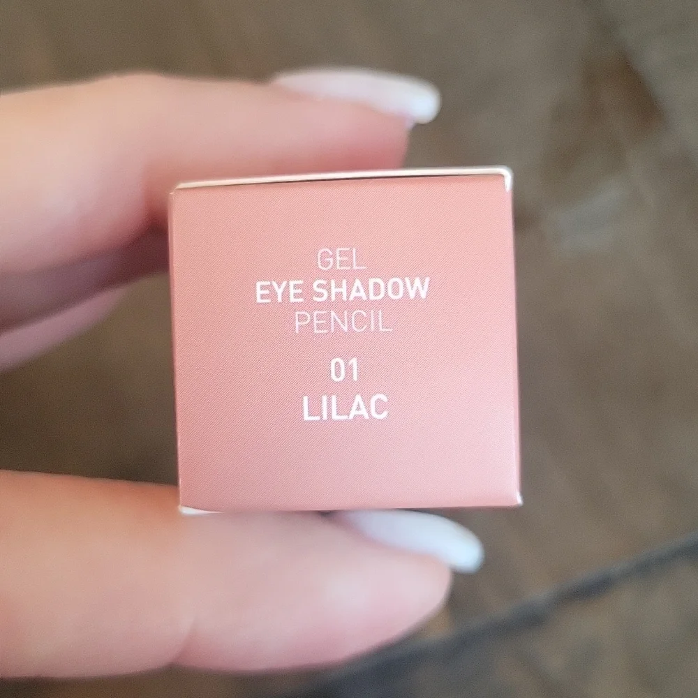 Cailyn Eyeshadow Pencil - Lilac